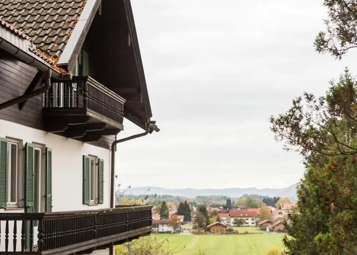 Sawallisch Konukevi 4*